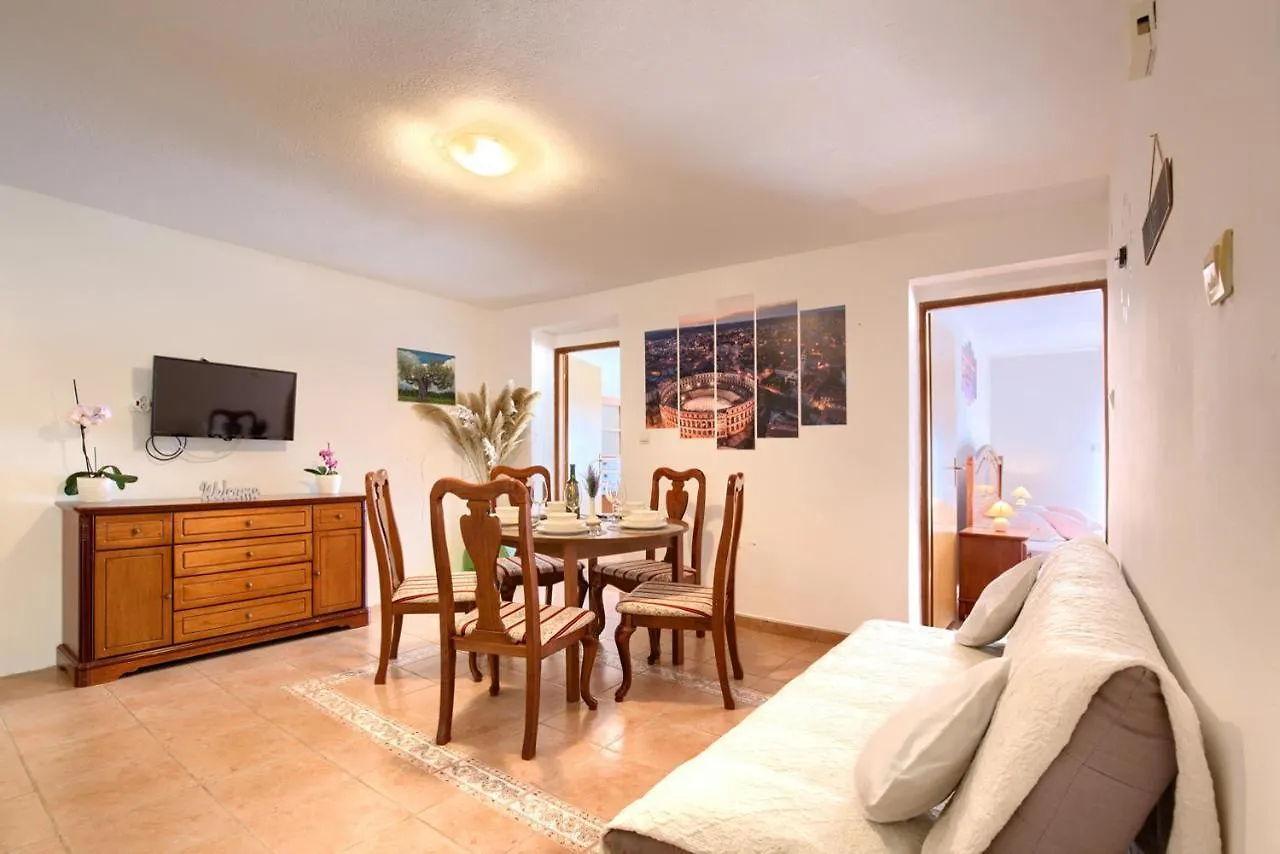 Apartman Adrijano Pula